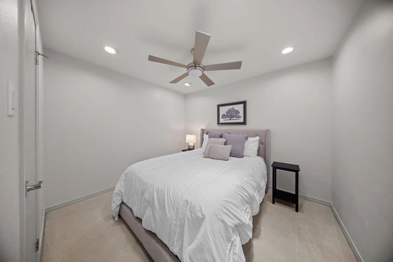 12220 Coolmeadow Lane, Dallas TX 75218 - Photo 27