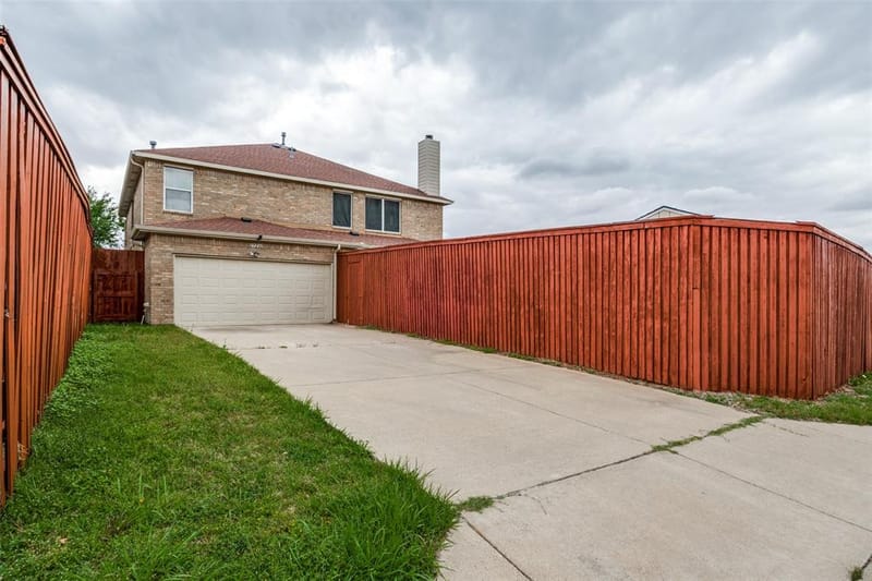 1926 Rustic Creek Drive, Garland TX 75040 - Photo 25