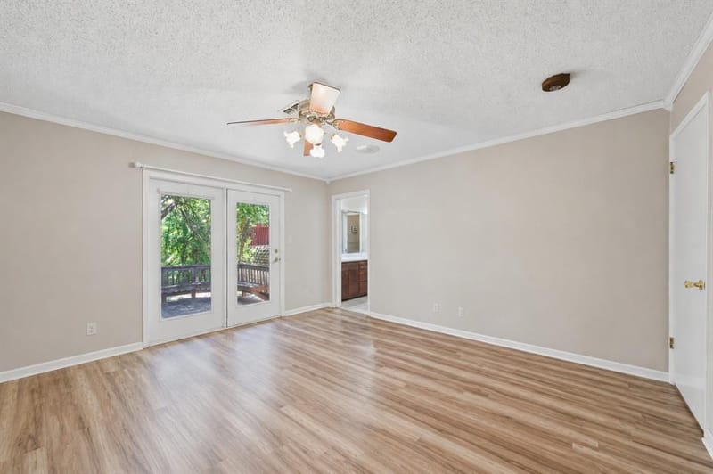 8240 Forest Ridge Drive, Woodway TX 76712 - Photo 16