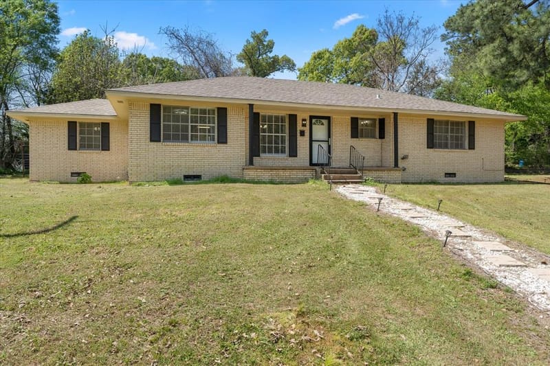 613 Graham Street, Mineola TX 75773 - Photo 2