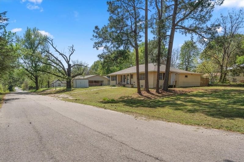 613 Graham Street, Mineola TX 75773 - Photo 4