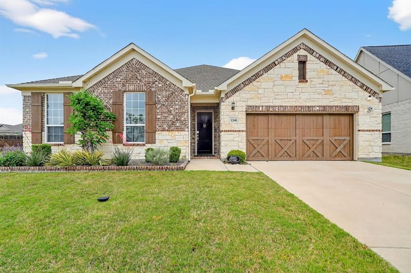 1340 CARLET Drive, Little Elm TX 75068 - Photo 2