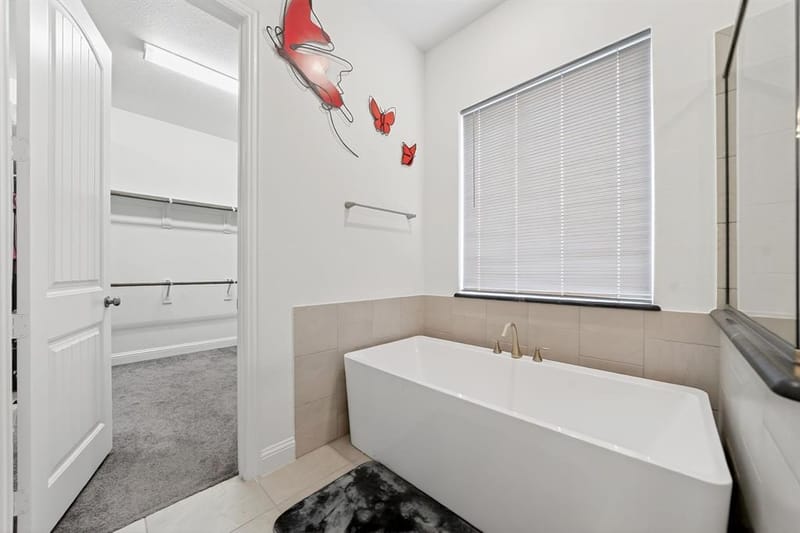 1340 CARLET Drive, Little Elm TX 75068 - Photo 12