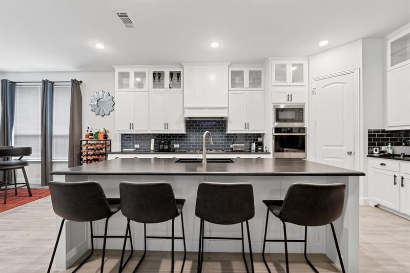 1340 CARLET Drive, Little Elm TX 75068 - Photo 9