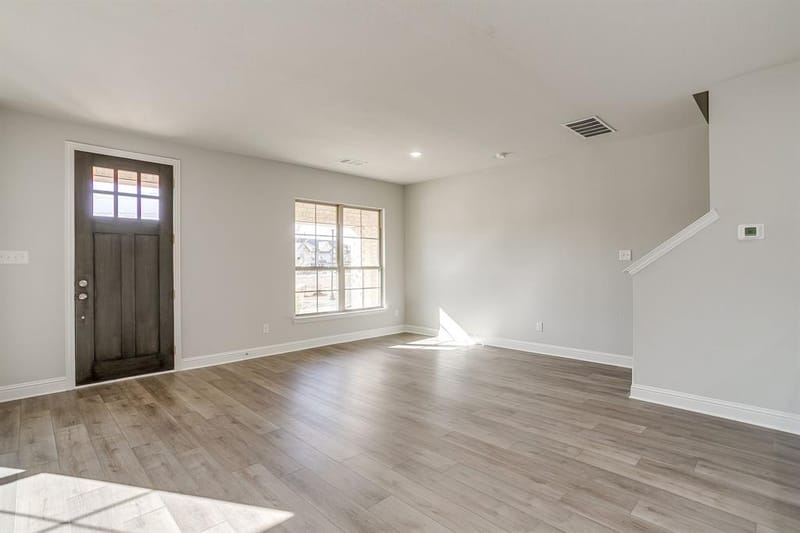 6916 Yellow Hammer Way, Arlington TX 76001 - Photo 7