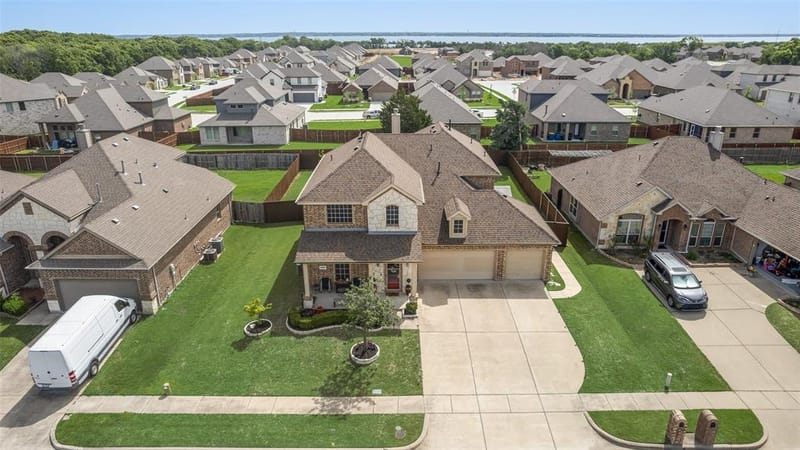 5002 Crawfish Lane, Garland TX 75043 - Photo 5