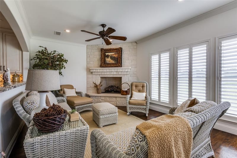6100 Old Clarksville Road, Reno TX 75462 - Photo 15