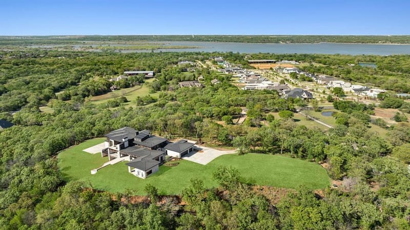545 W Bob Jones Road, Southlake TX 76092 - Photo 7