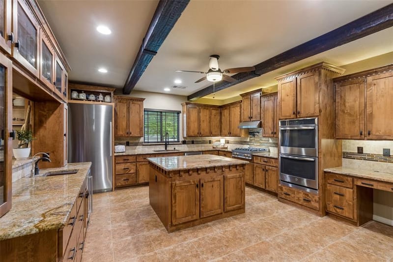 1402 Lakeview Boulevard, Denton TX 76208 - Photo 12
