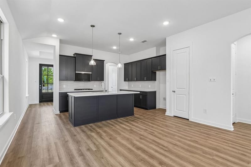 8708 Treeline Parkway, Justin TX 76247 - Photo 11