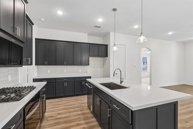 8708 Treeline Parkway, Justin TX 76247 - Photo 8