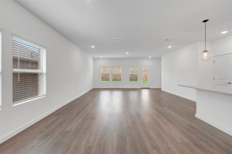 144 Summer Rain Way, Newark TX 76071 - Photo 5