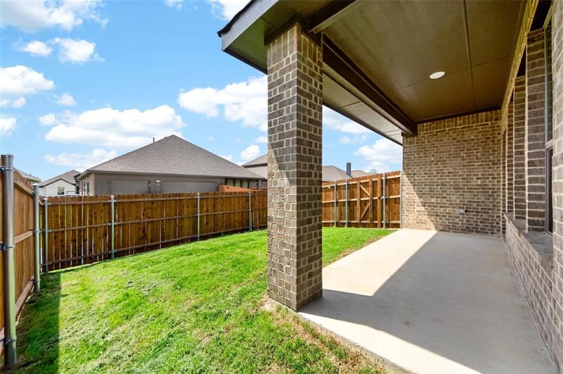 1513 PEGASUS Drive, Lancaster TX 75134 - Photo 16