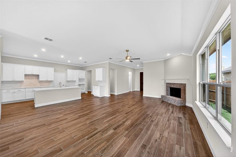 1513 PEGASUS Drive, Lancaster TX 75134 - Photo 4