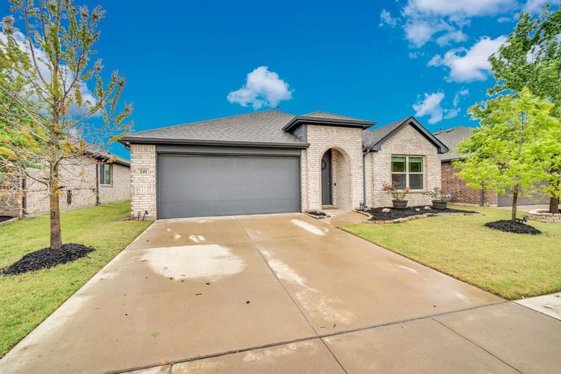 241 White Tail Lane, Alvarado TX 76009 - Photo 2