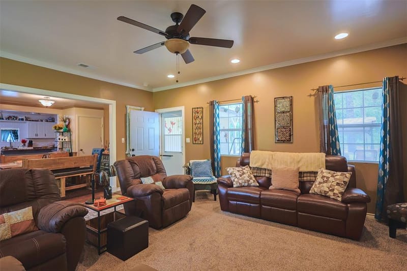309 Tejas Trail, Springtown TX 76082 - Photo 11