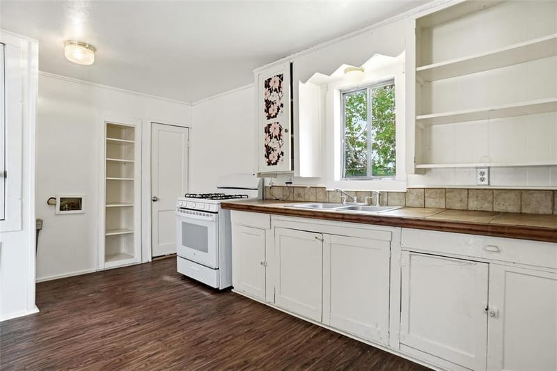 506 Bluebonnet Street, Aubrey TX 76227 - Photo 8