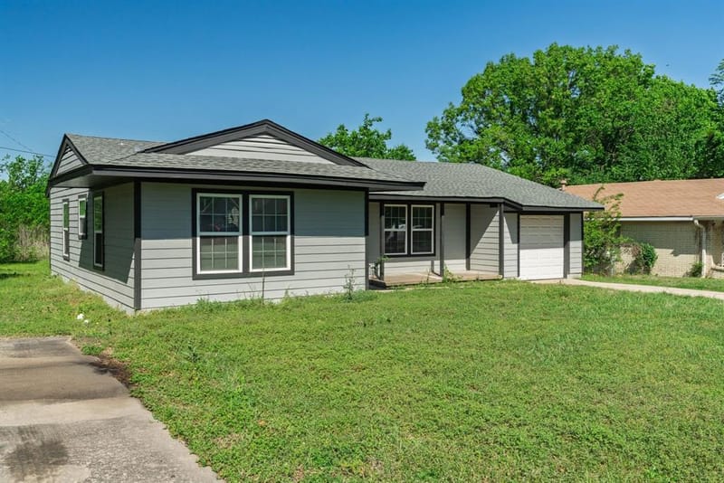 1704 Langford Street, Greenville TX 75401 - Photo 30