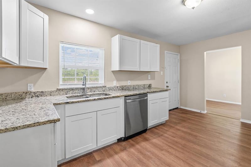 1704 Langford Street, Greenville TX 75401 - Photo 10
