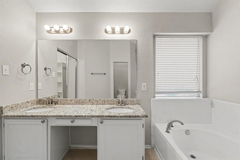 11816 Rocky Point Drive, Frisco TX 75035 - Photo 13