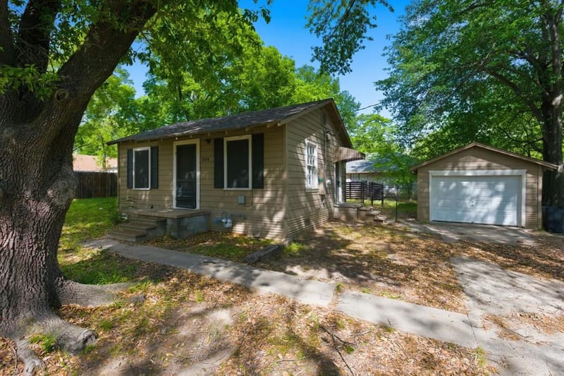 834 Brinker Street, Sulphur Springs TX 75482 - Photo 4