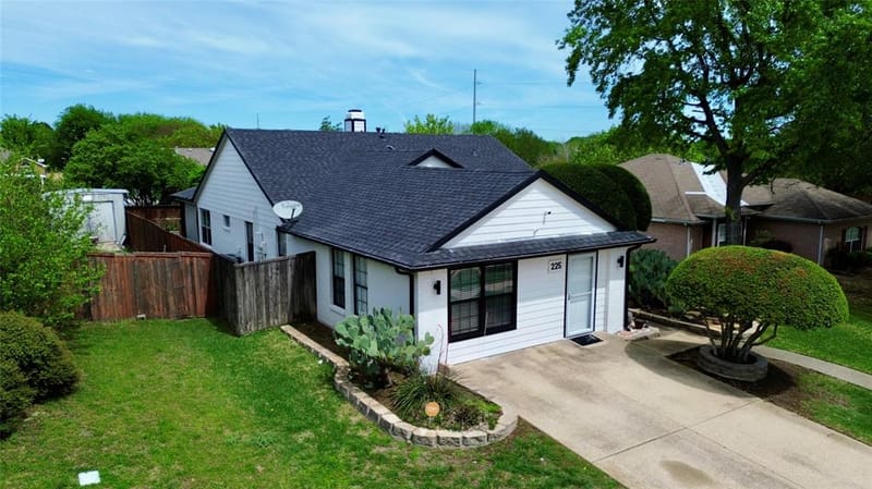 225 California Drive, Glenn Heights TX 75154