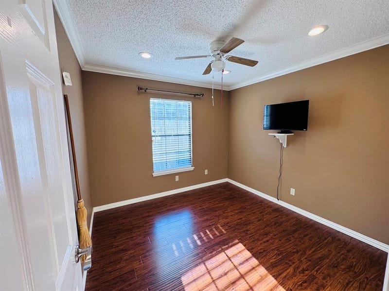 225 California Drive, Glenn Heights TX 75154 - Photo 20
