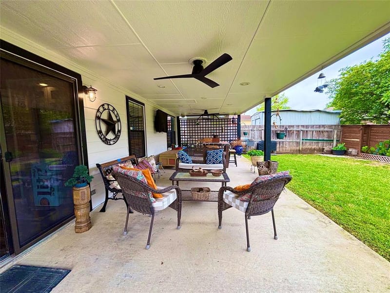 225 California Drive, Glenn Heights TX 75154 - Photo 31