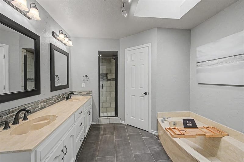 3501 Jasmine Trail, Arlington TX 76017 - Photo 18