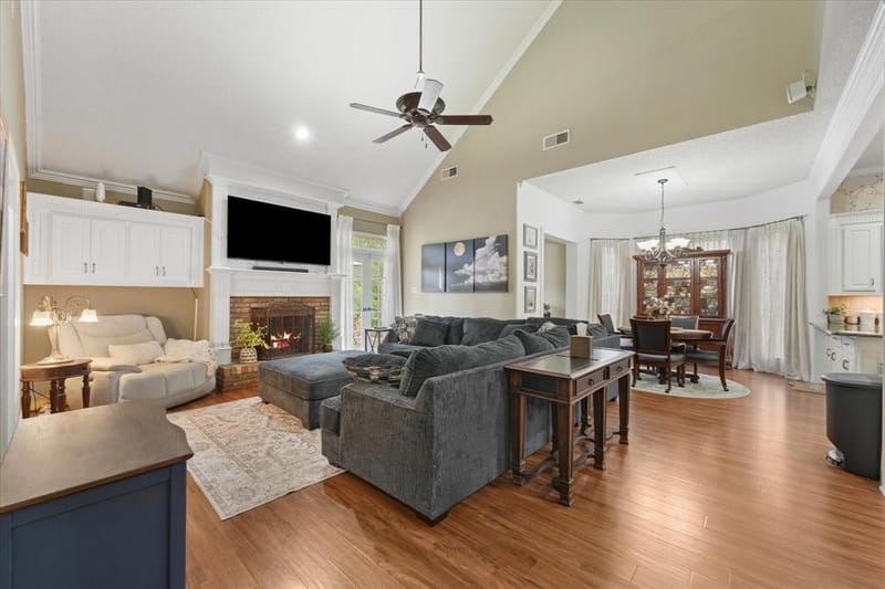 626 Creekbend Drive, Mesquite TX 75149 - Photo 9
