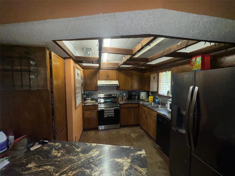 12745 Fm 274, Ravenna TX 75476 - Photo 36