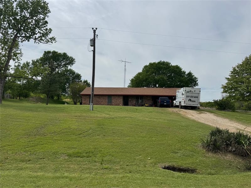 12745 Fm 274, Ravenna TX 75476