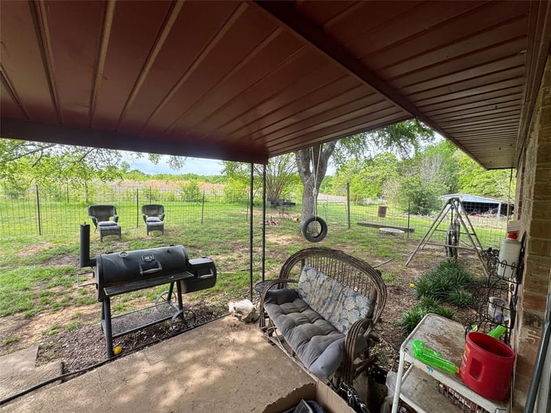 12745 Fm 274, Ravenna TX 75476 - Photo 10