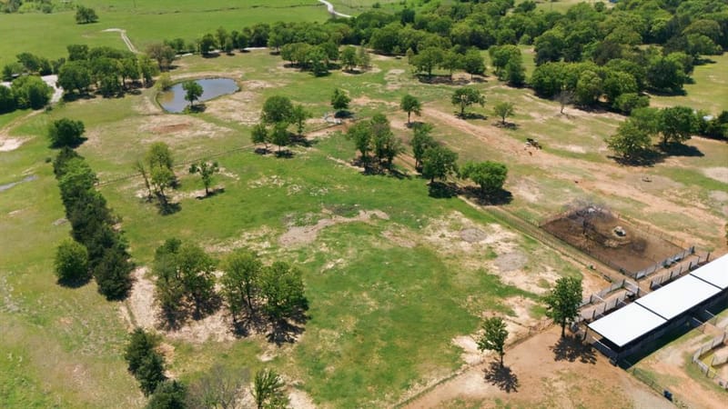 10642 Fm 902, Collinsville TX 76233 - Photo 39