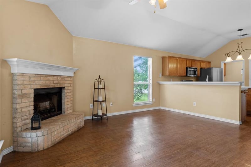 100 Lipan Street, Greenville TX 75402 - Photo 16