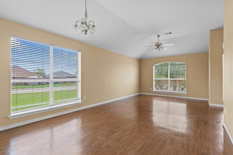 100 Lipan Street, Greenville TX 75402 - Photo 9