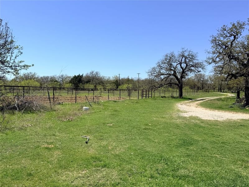 421 Erwin, Jacksboro TX 76458 - Photo 3