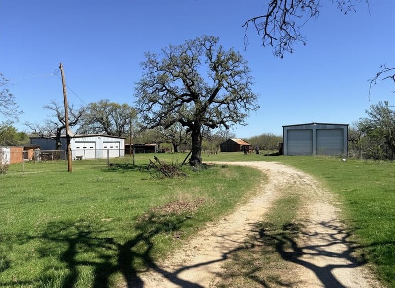 421 Erwin, Jacksboro TX 76458 - Photo 4