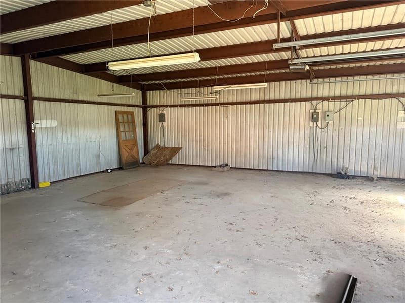 421 Erwin, Jacksboro TX 76458 - Photo 8