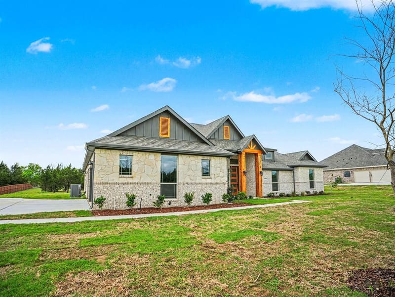6830 Southrock Drive, Midlothian TX 76065 - Photo 4