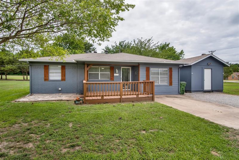 412 Lee Boulevard, Pottsboro TX 75076