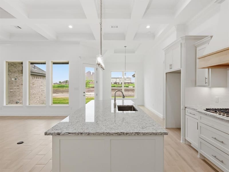 11605 Caracal Drive, Godley TX 76044 - Photo 9