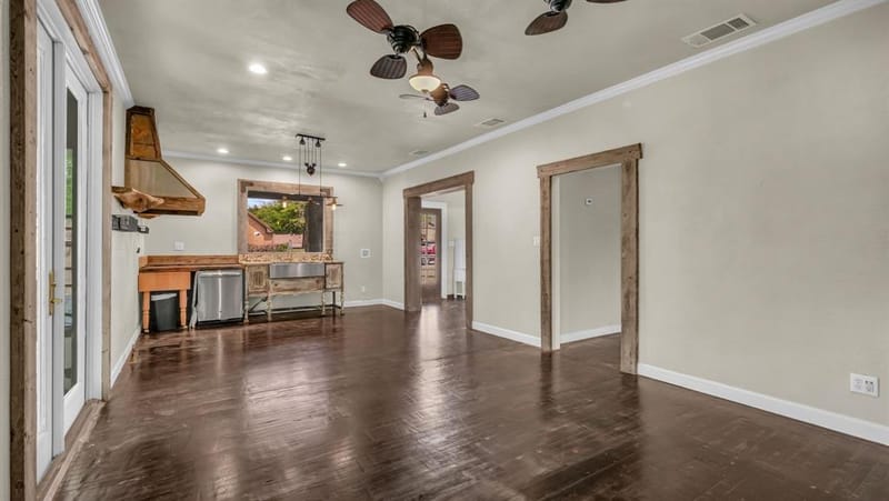 900 E Hubbard Street, Mineral Wells TX 76067 - Photo 27