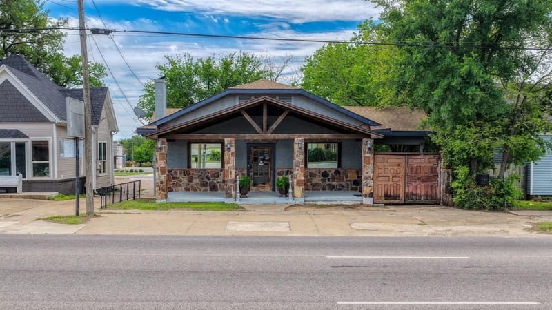 900 E Hubbard Street, Mineral Wells TX 76067 - Photo 14