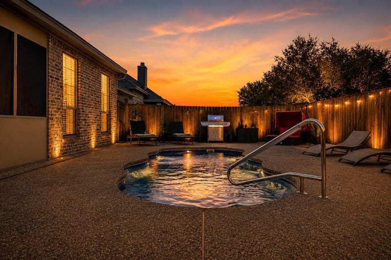 2217 Augustine, Waco TX 76712 - Photo 2