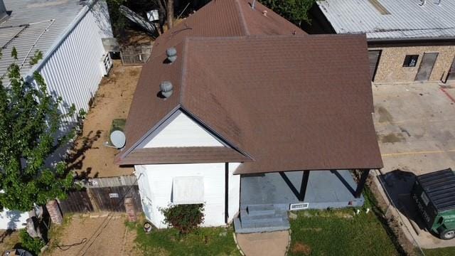 4205 E side Avenue, Dallas TX 75226 - Photo 2