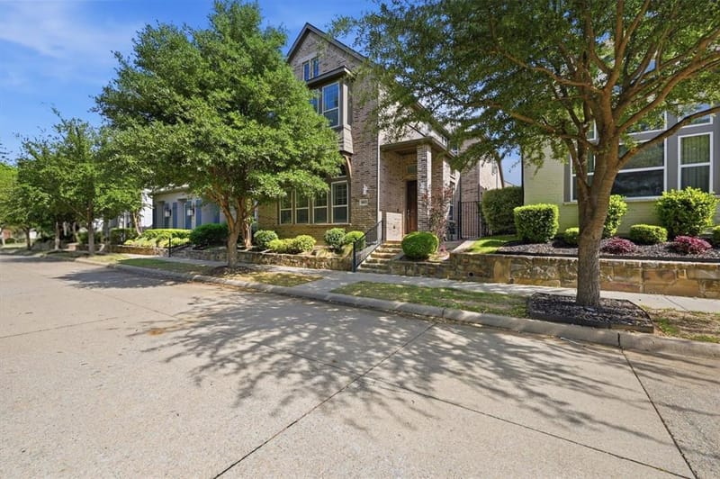 6013 Grand Ranch Parkway, McKinney TX 75070 - Photo 2