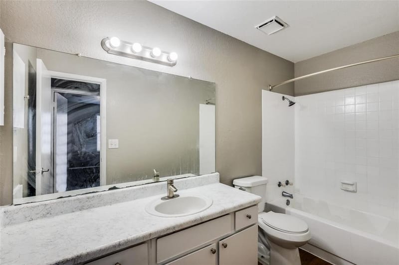 1122 Millview # 701, Arlington TX 76012 - Photo 6