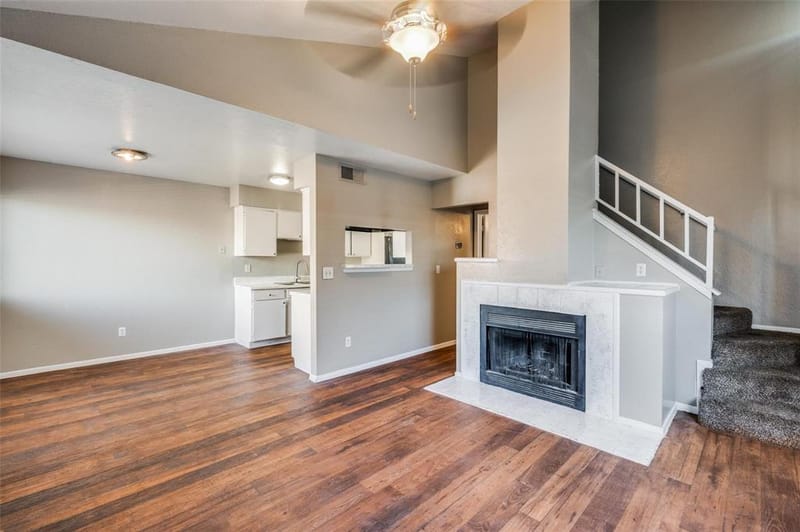 1122 Millview # 701, Arlington TX 76012