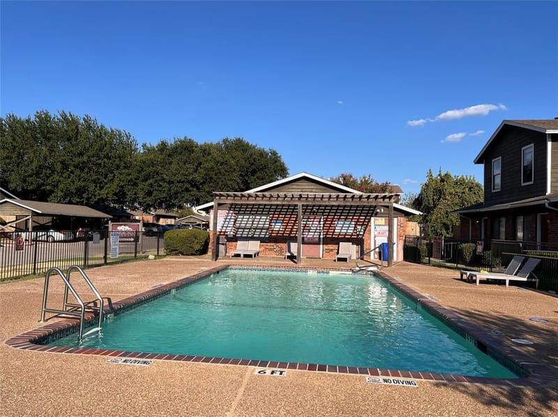 1122 Millview # 701, Arlington TX 76012 - Photo 4